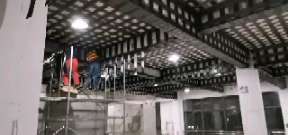 宝坻一商场梁，楼板碳纤维加固施工